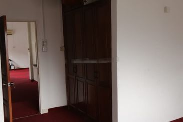 Kampung Datuk Keramat