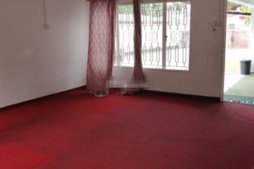 Kampung Datuk Keramat