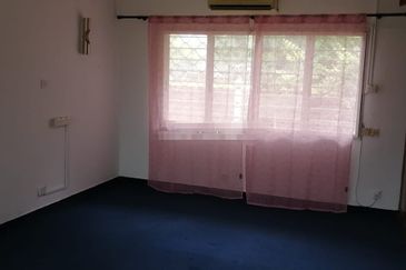 Kampung Datuk Keramat