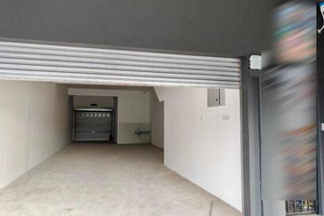 Baris Place @ Setia Mayuri