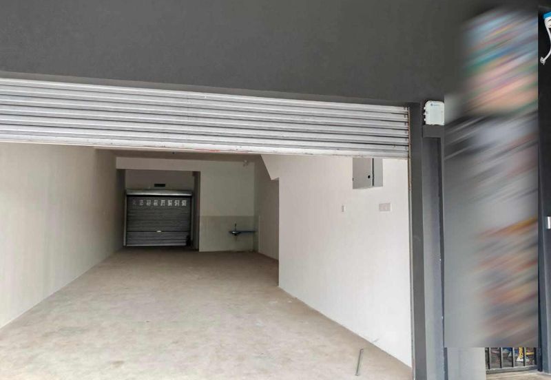 Baris Place @ Setia Mayuri