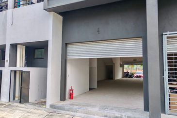 Baris Place @ Setia Mayuri