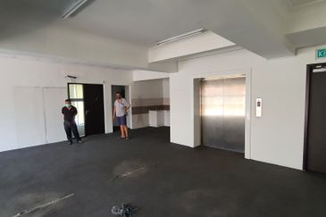 Bukit Jelutong Industrial Park