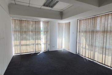 Bukit Jelutong Industrial Park