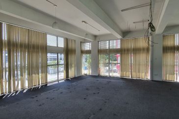 Bukit Jelutong Industrial Park