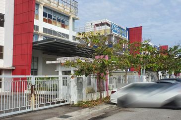 Bukit Jelutong Industrial Park