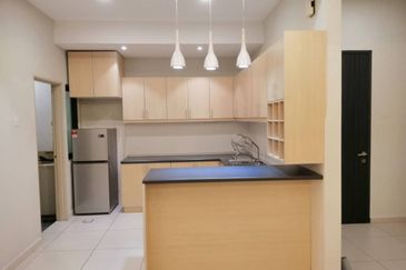 Zefer Hill Residence