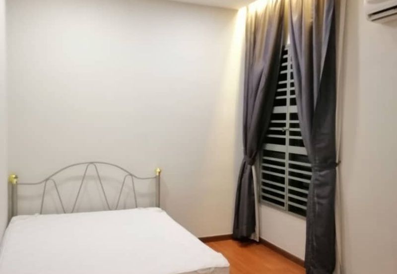 Zefer Hill Residence