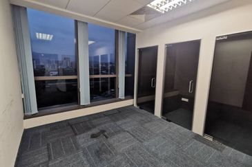 Zefer Hill Residence