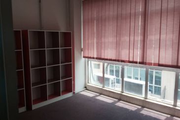 Zefer Hill Residence