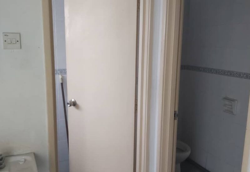 Zefer Hill Residence