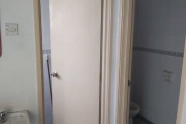 Zefer Hill Residence