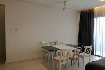 Zefer Hill Residence