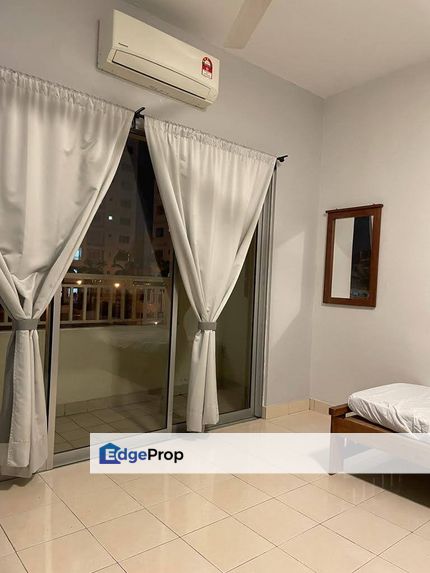 Hot Buy! Suriamas Condo Bandar Sunway Fully Tenanted & Furnished for Sale, Selangor, Bandar Sunway