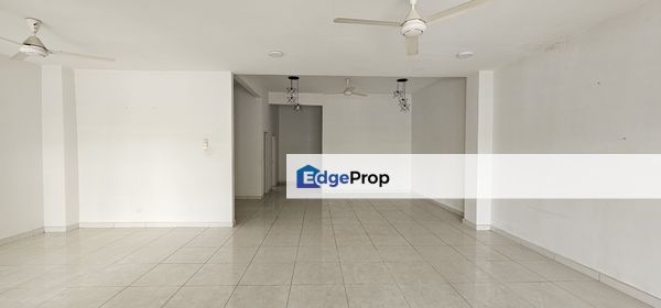 Super Link! D'Kayangan Shah Alam Seksyen 13 Gated Guarded House for Sale, Selangor, Shah Alam