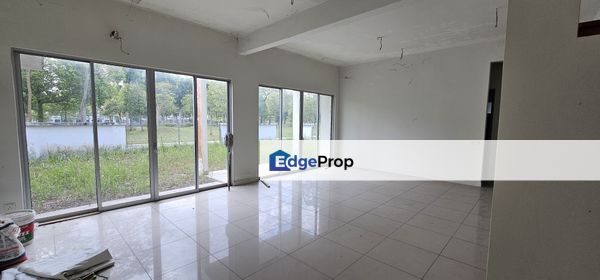 End Lot Double Storey House in The Chimes Rimbayu Gated Guarded for Sale, Selangor, Telok Panglima Garang