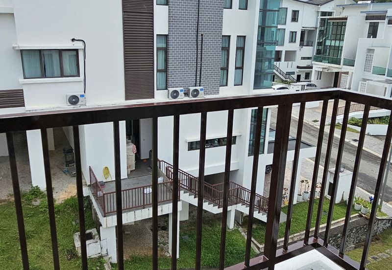 Kingsley Hills @ Putra Heights