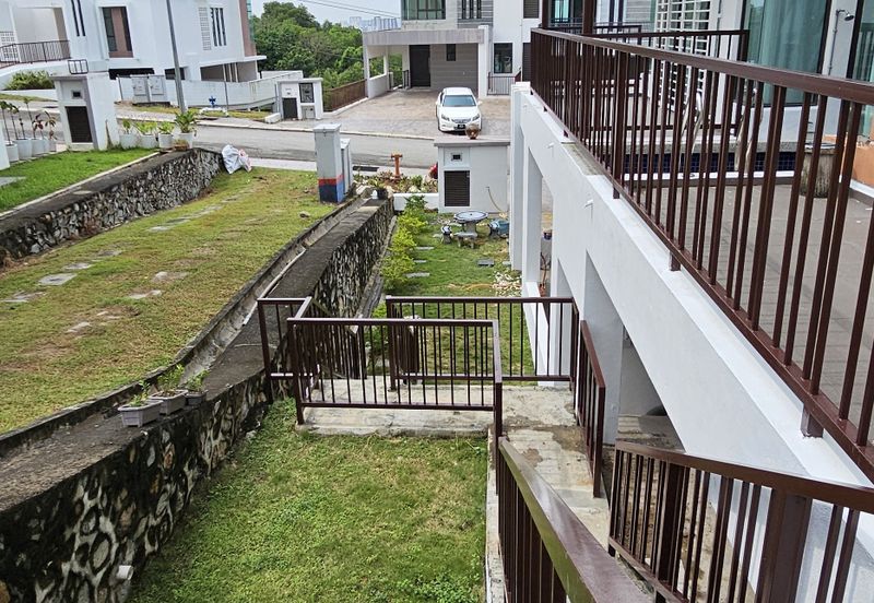 Kingsley Hills @ Putra Heights