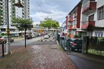 Residential Freehold Land in KL Sentral Brickfields for Sale