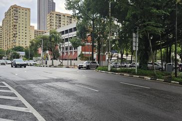 Residential Freehold Land in KL Sentral Brickfields for Sale