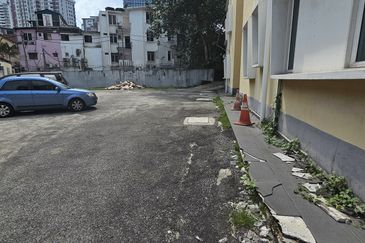 Residential Freehold Land in KL Sentral Brickfields for Sale