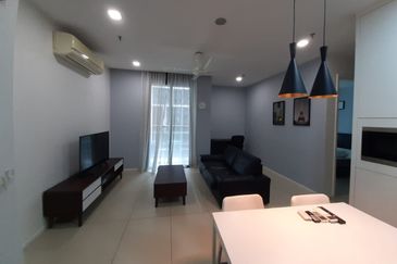 Arcoris Residences