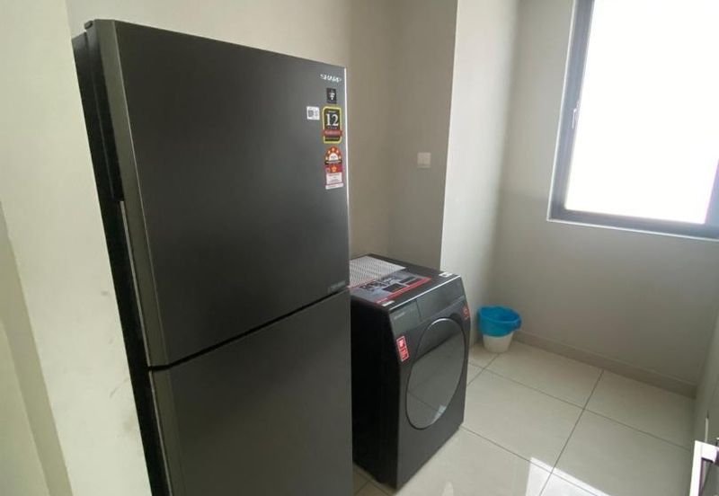 Datum Jelatek Residence