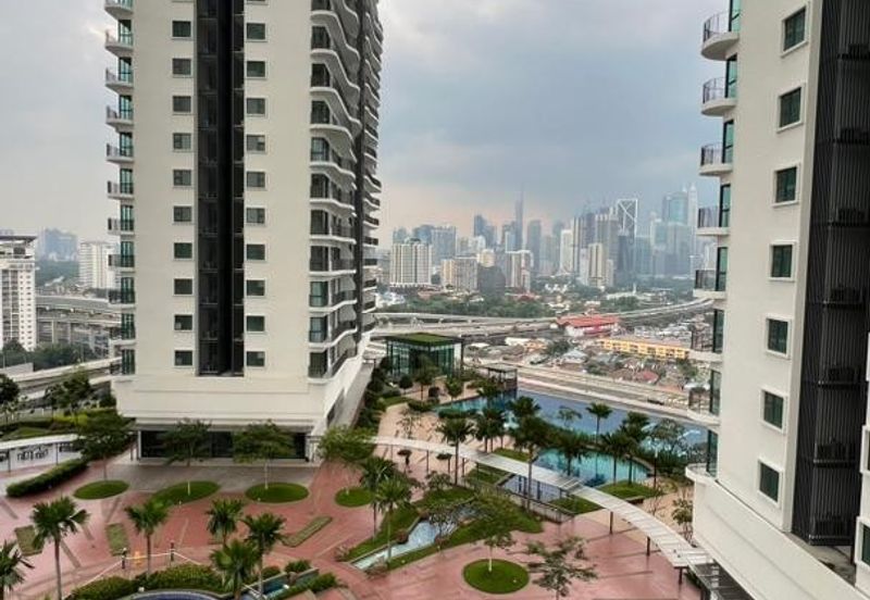 Datum Jelatek Residence