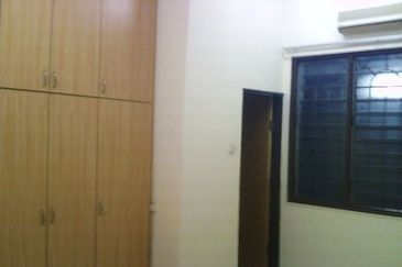 Happy Garden (Taman Gembira)