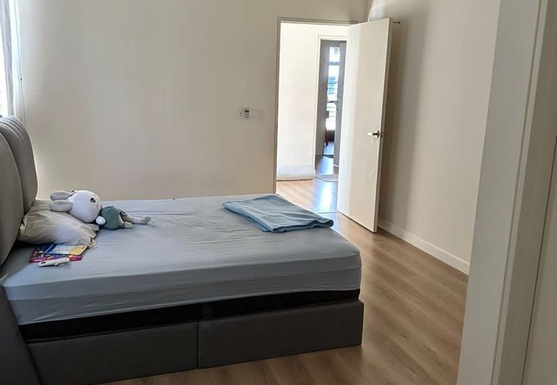 Monet Lily @ Sunsuria City