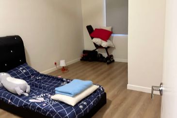 Monet Lily @ Sunsuria City