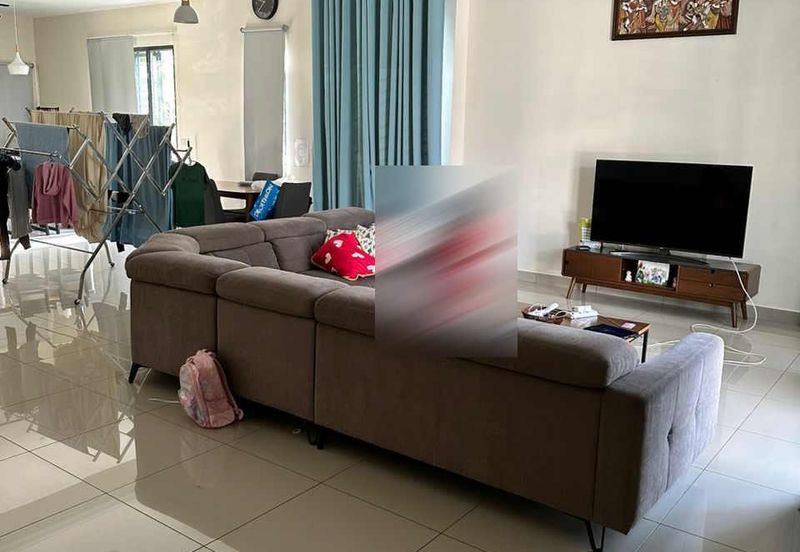 Monet Lily @ Sunsuria City