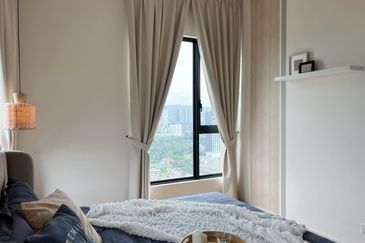 Residensi Solaris Parq