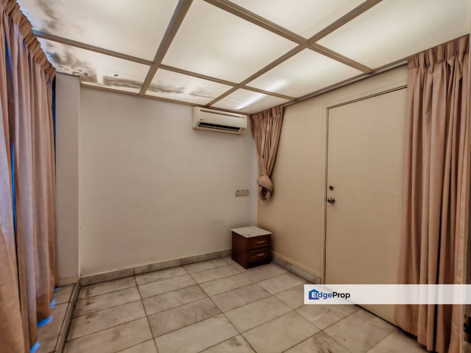 Penthouse in Mont Kiara Pelangi Condo Furnished for Sale, Kuala Lumpur, Mont Kiara