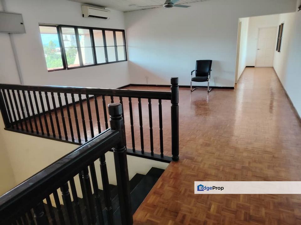 Bungalow in Taman Duta with Pool and spacious Land for Rent, Kuala Lumpur, Taman Duta