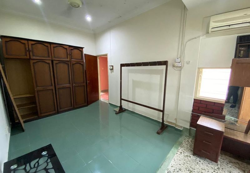 Seksyen 8, Petaling Jaya