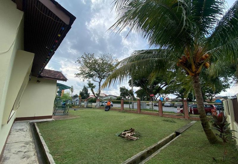 Seksyen 8, Petaling Jaya