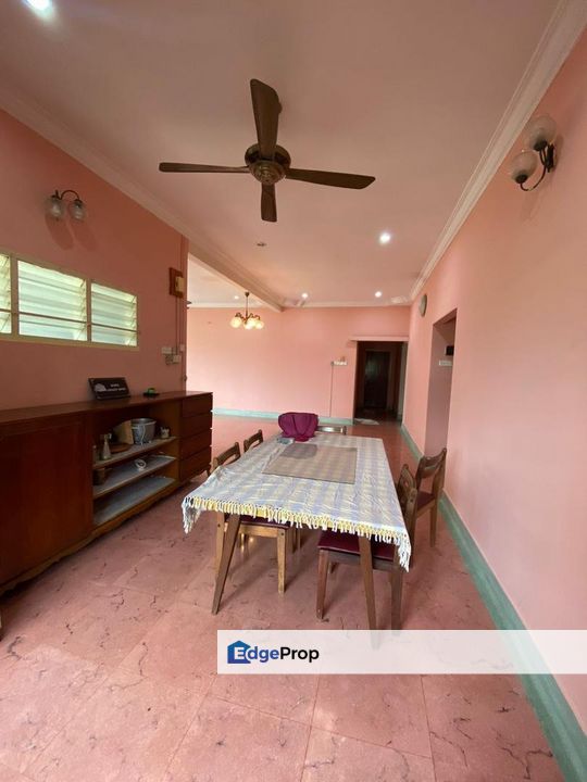 Bungalow in Seksyen 8 Petaling Jaya for Rent, Selangor, Petaling Jaya