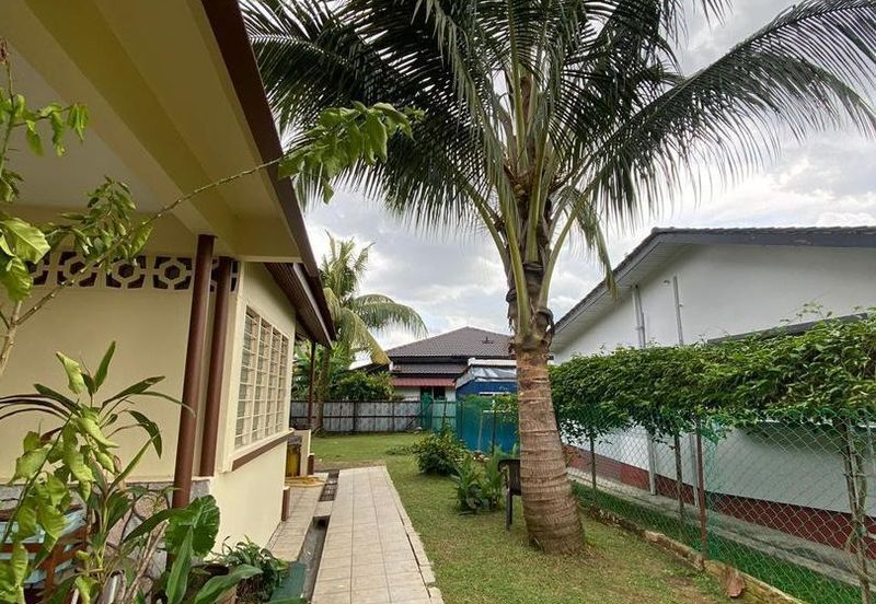 Seksyen 8, Petaling Jaya