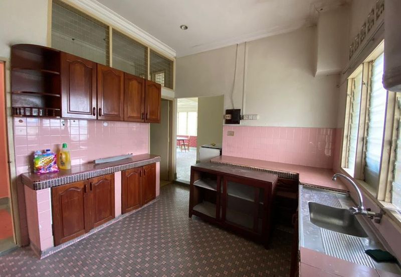 Seksyen 8, Petaling Jaya