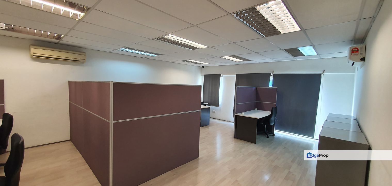 Office in Jaya One Petaling Jaya Renovated for Sale, Selangor, Petaling Jaya