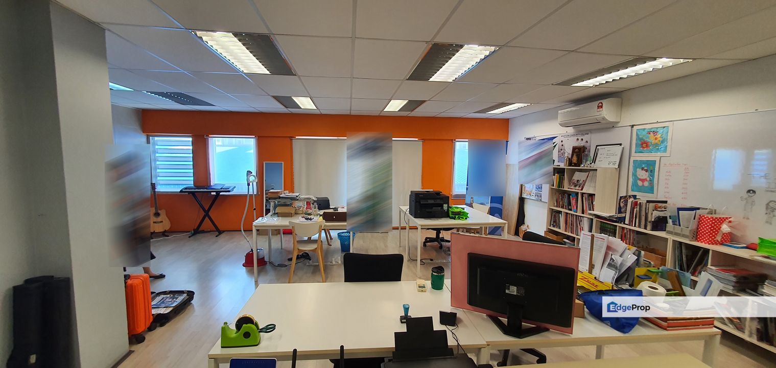 Office in Jaya One Petaling Jaya Renovated for Sale, Selangor, Petaling Jaya