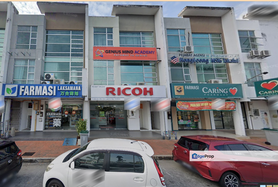 Hotel in Melaka City Three Adjoining Shoplots for Sale, Melaka, Melaka Raya