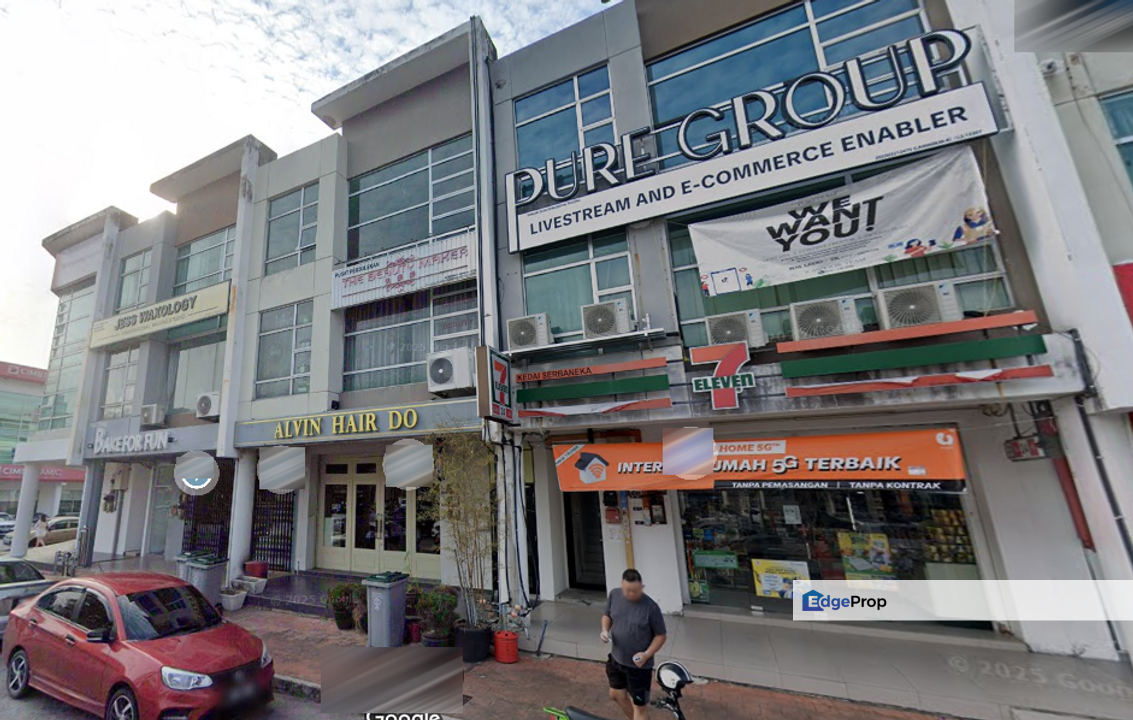 Hotel in Melaka City Three Adjoining Shoplots for Sale, Melaka, Melaka Raya