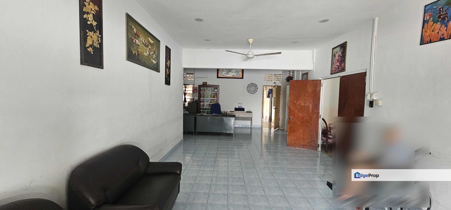 Bungalow Single Storey in Petaling Jaya Seksyen 11 for Sale , Selangor, Petaling Jaya
