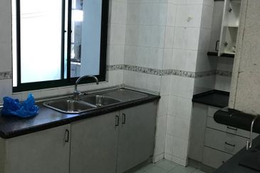 Menara Avenue (Menara Promenade)