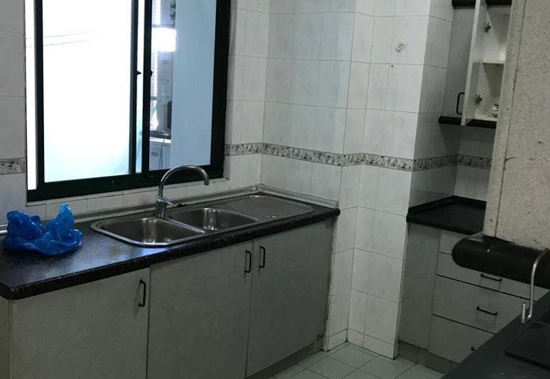 Menara Avenue (Menara Promenade)