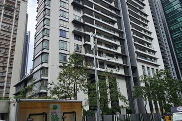 Menara Avenue (Menara Promenade)