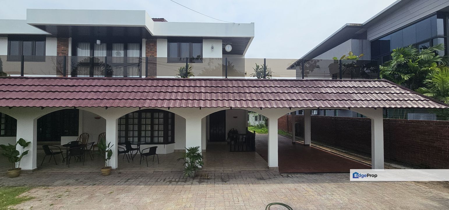 Beautiful Bungalow in Petaling Jaya Seksyen 22 For Rent, Selangor, Petaling Jaya