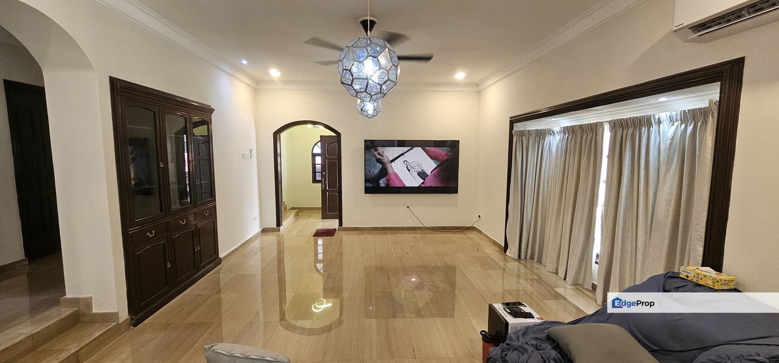 Bungalow Fully Renovated in Seksyen 22 Petaling Jaya for Rent, Selangor, Petaling Jaya